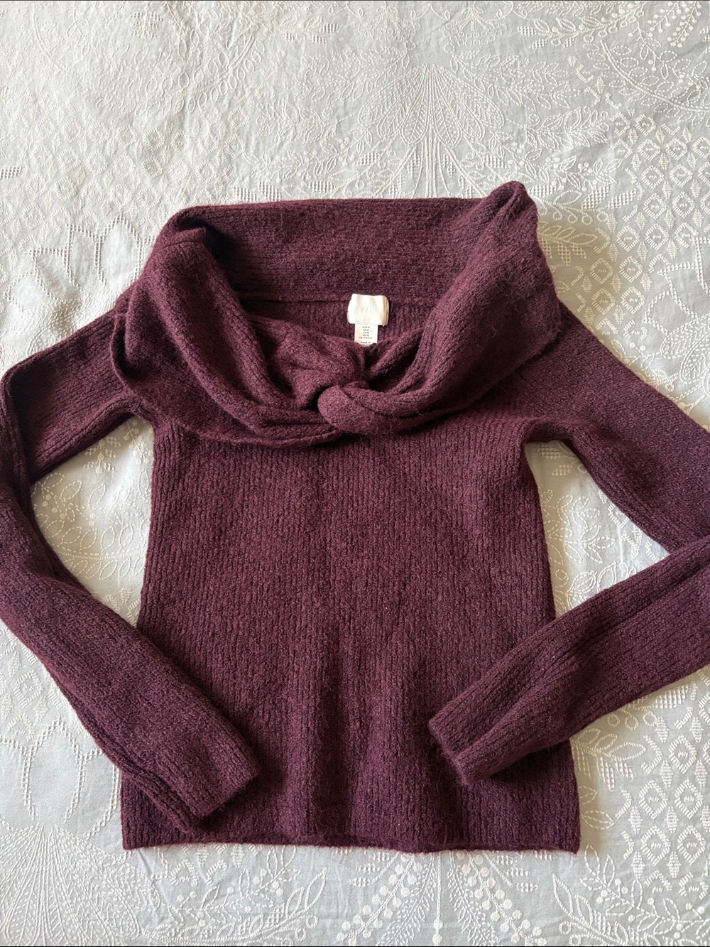 H&M - Cozy Off-Shoulder Knit Sweater in Deep Plum
